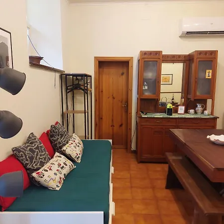 Rustico Via Del Sole 13 *